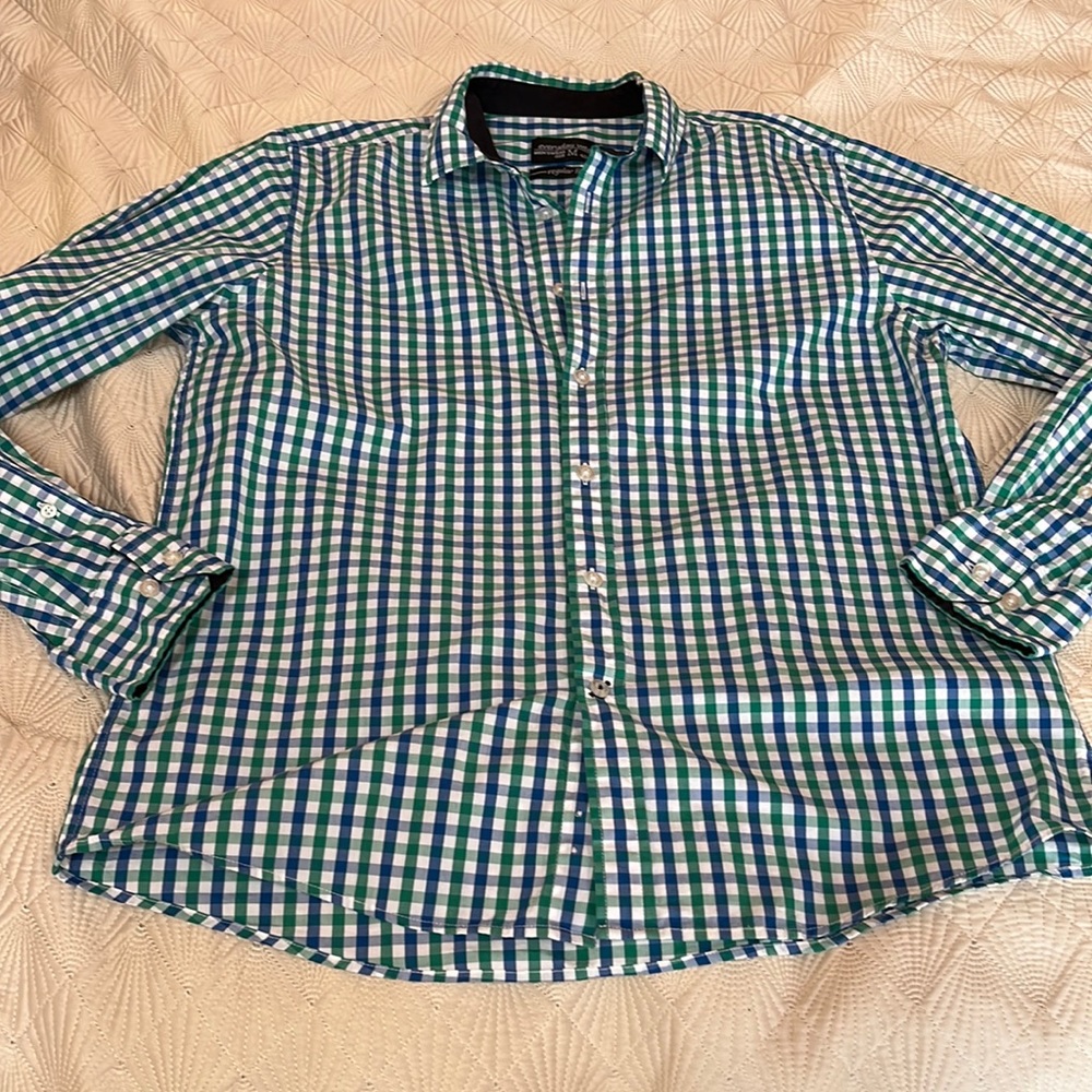 Everyday wear shirt size medium- regular fit